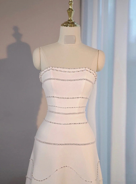 A-Line White Strapless Beading Pearls Wedding Dress