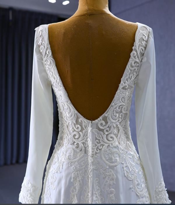 White Mermaid Long Sleeve Backless Lace Wedding Dress