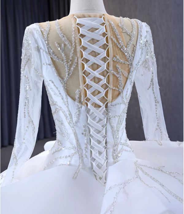 Ball Gown Long Sleeve White Tiers Sequins Wedding Dress