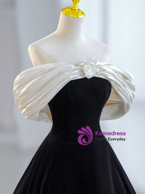 Black Velvet Off the Shoulder Pleats Flower Prom Dress