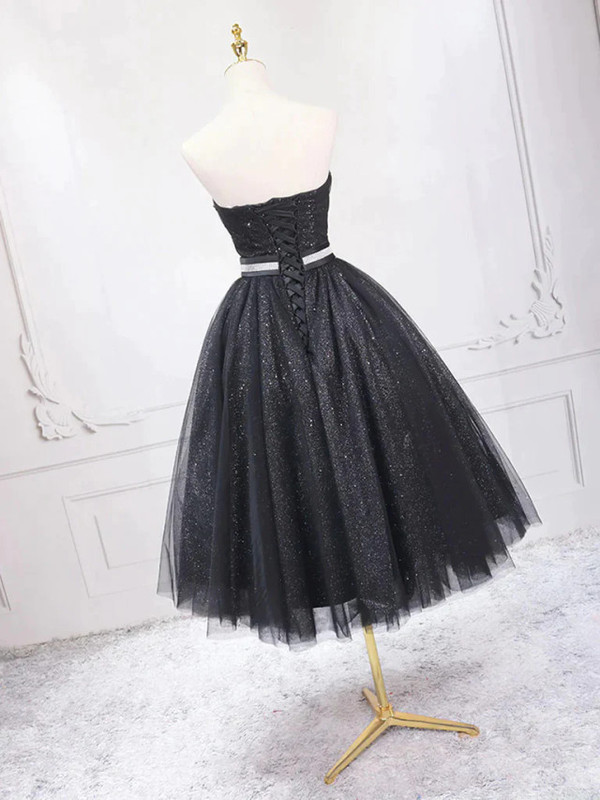 Simple Black Tulle Sequins Sweetheart Homecoming Dress