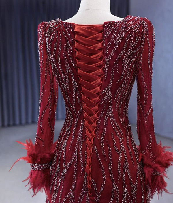 Burgundy Long Sleeve Square Neck Beading Prom Dress