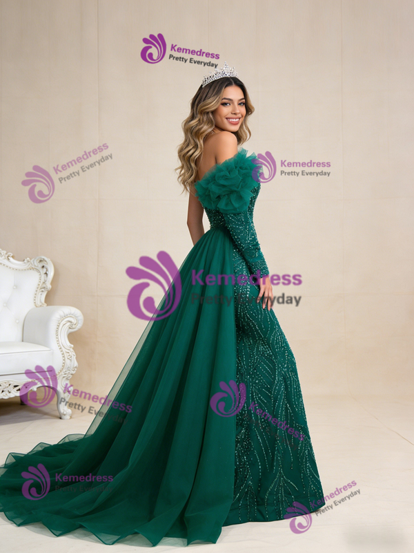 Green Mermaid Tulle Beading Long Sleeve Prom Dress