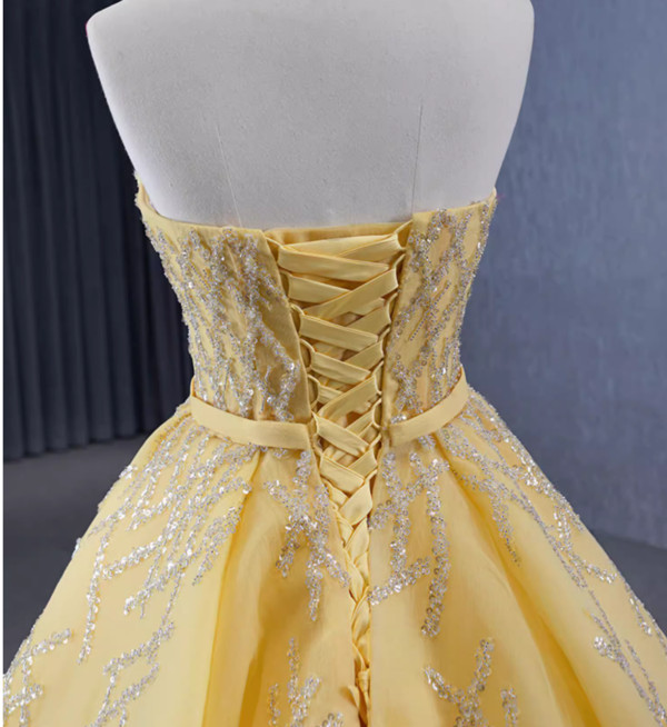 Yellow Tulle Strapless Sequins Beading Prom Dress