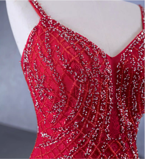 Red Mermaid Lace Spaghetti Straps Beading Prom Dress