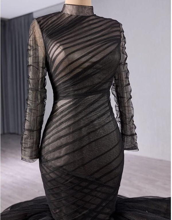 Black Mermaid Tulle Long Sleeve Pleats Prom Dress