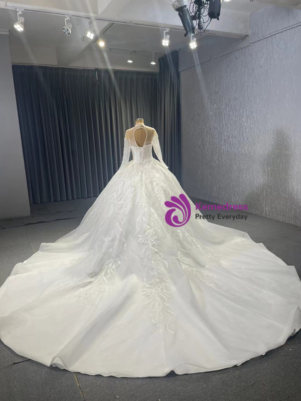 White Tulle Long Sleeve Appliques High Neck Wedding Dress 