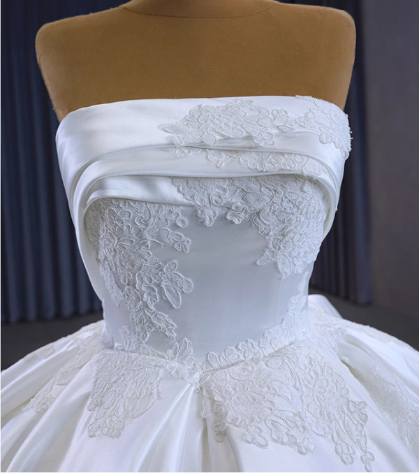 White Satin Strapless Lace Appliques Wedding Dress With Train