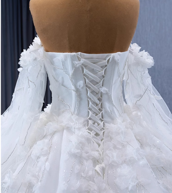 White Tulle Sweetheart 3D Flower Beading Wedding Dress