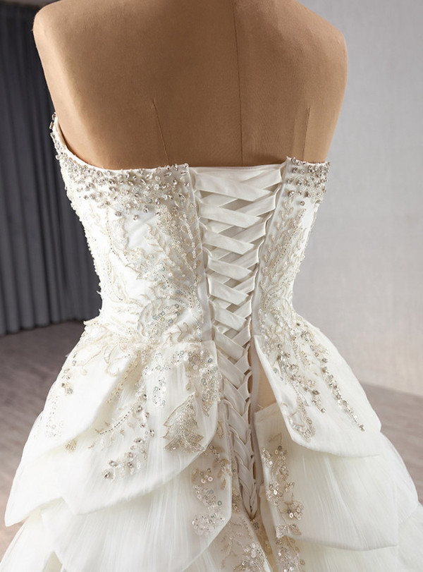 White Strapless Tiers Beading Wedding Dress