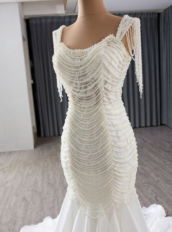 Sexy White Mermaid Tulle Pearls Wedding Dress