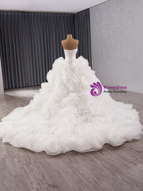 White Tulle Strapless 3D Flower Wedding Dress