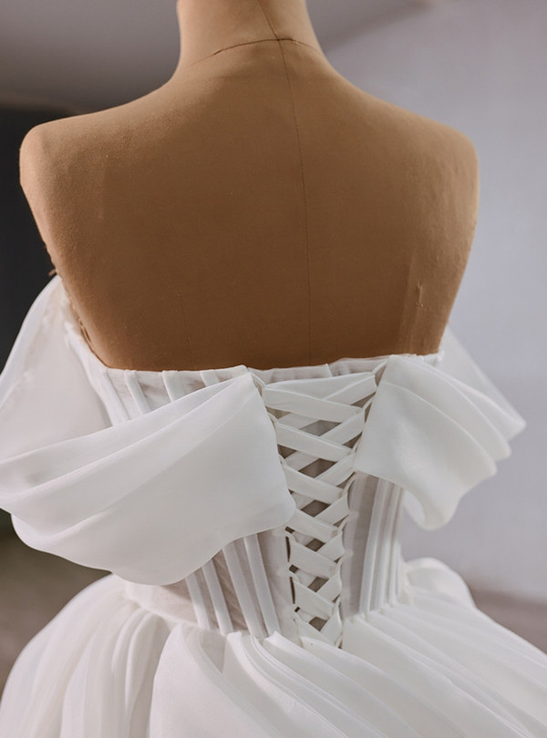 White Tulle Off the Shoulder Pleats Wedding Dress