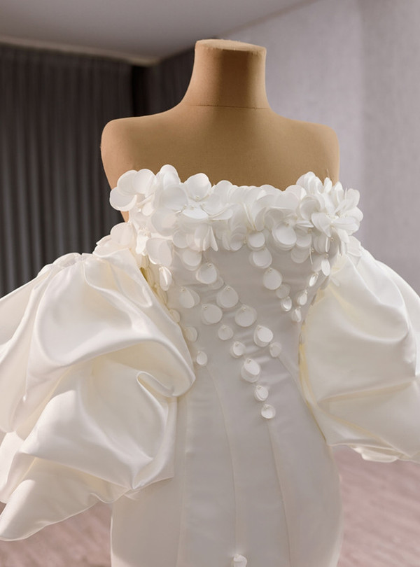 White Mermaid Satin Strapless Puff Sleeve Flower Wedding Dress