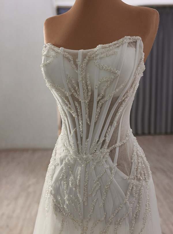 White Tulle Strapless Sequins Wedding Wedding Dress