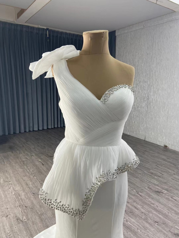 White Mermaid Pleats Beading Wedding Dress