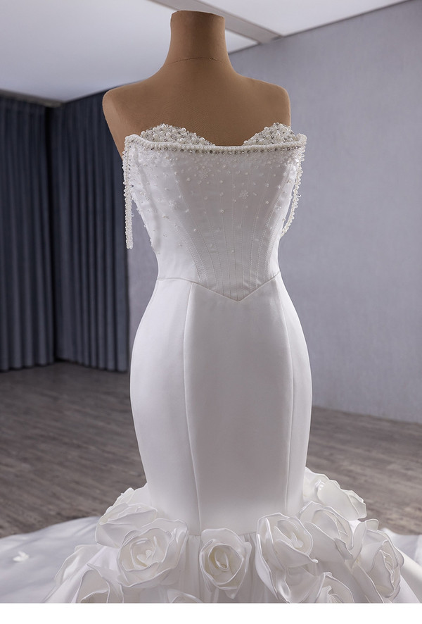 White Satin Mermaid 3D Flower Beading Wedding Dress