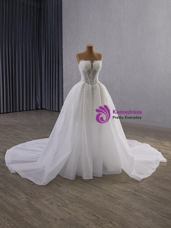 Sexy White Tulle Lace Strapless Beading Wedding Dress