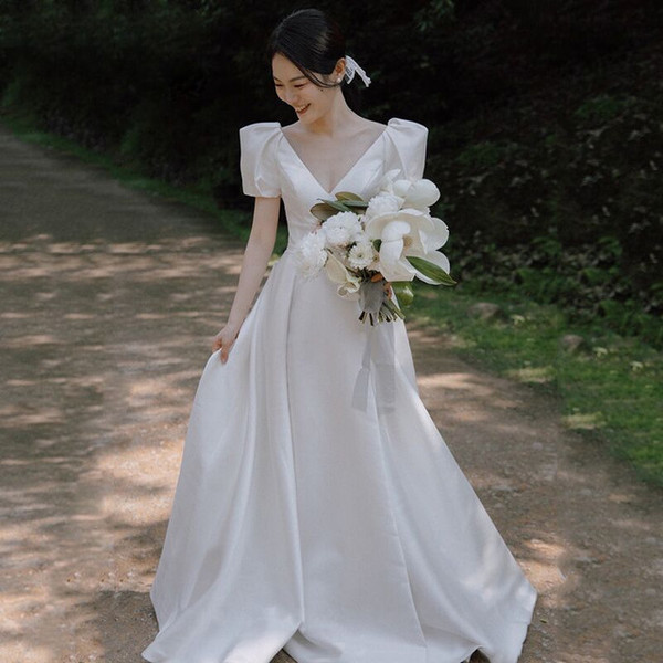 Ivory White Satin V-neck Short Sleeve Wedding Dress