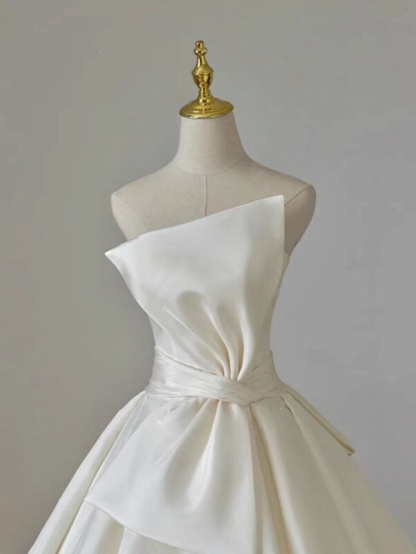 Beige White Satin Strapless Pleats Wedding Dress