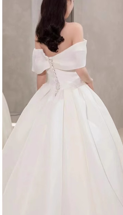 White Off the Shoulder Bow Wedding Dress