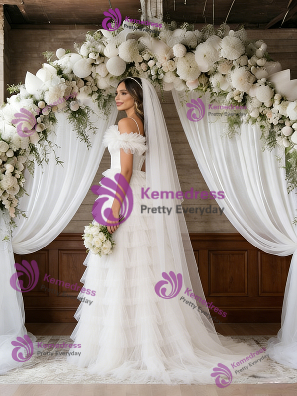 White Tulle Spaghetti Straps Tiers Wddding Dress