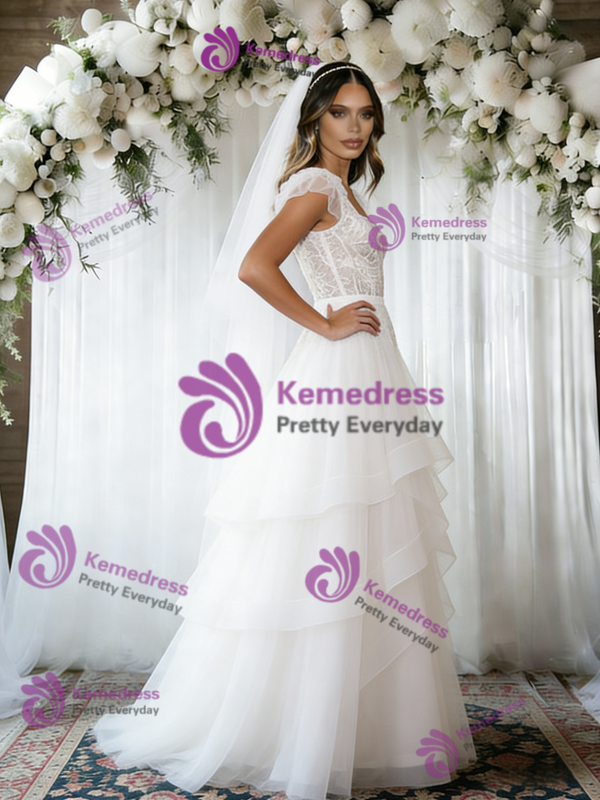 White Tulle Lace Sleeveless Wedding Dress