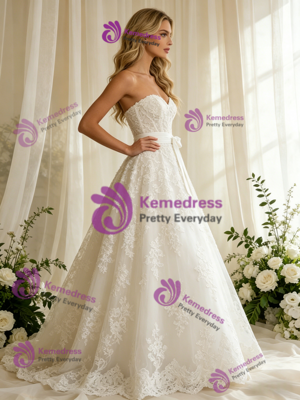 White Lace Strapless Bow Wedding Dress