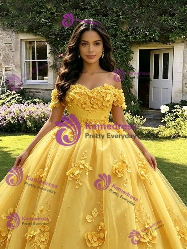 Yellow Tulle 3D Appliques Quinceanera Dress