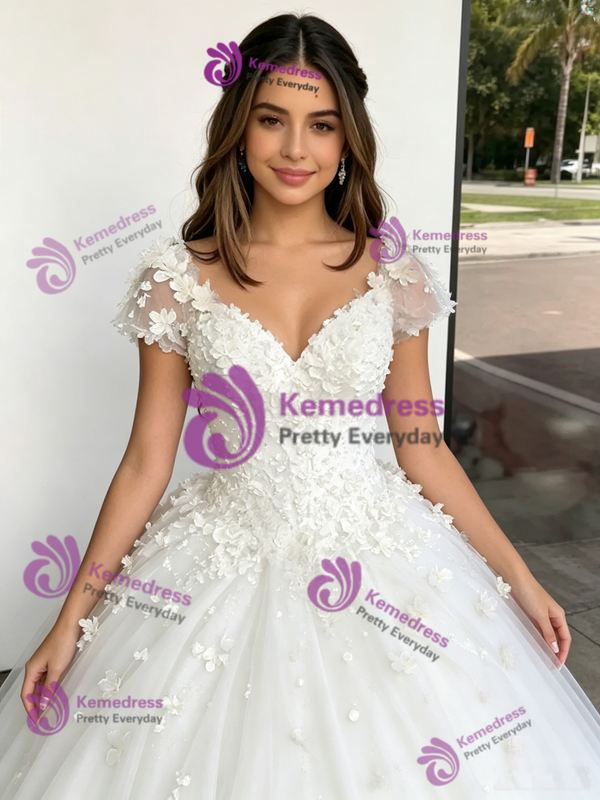 White Tulle V-neck Short Sleeve Appliques Quinceanera Dress