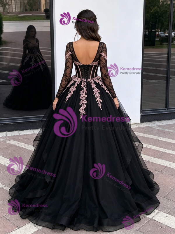 Black Tulle V-Neck Appliques Quinceanera Dress