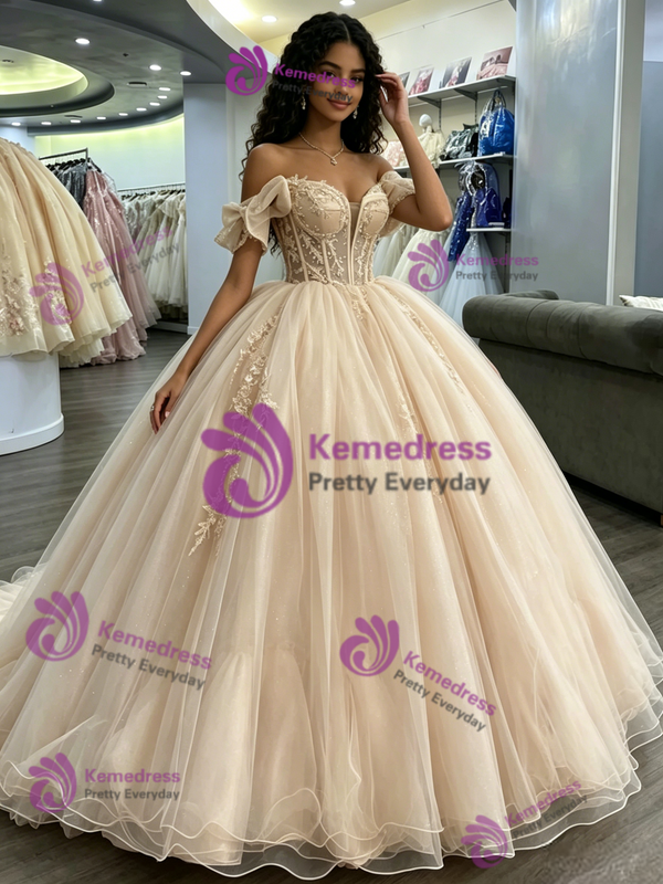 Champagne Tulle Appliques Quinceanera Dress
