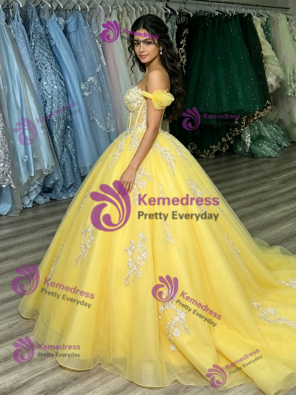 Yellow Tulle Off the Shoulder Appliques Quinceanera Dress