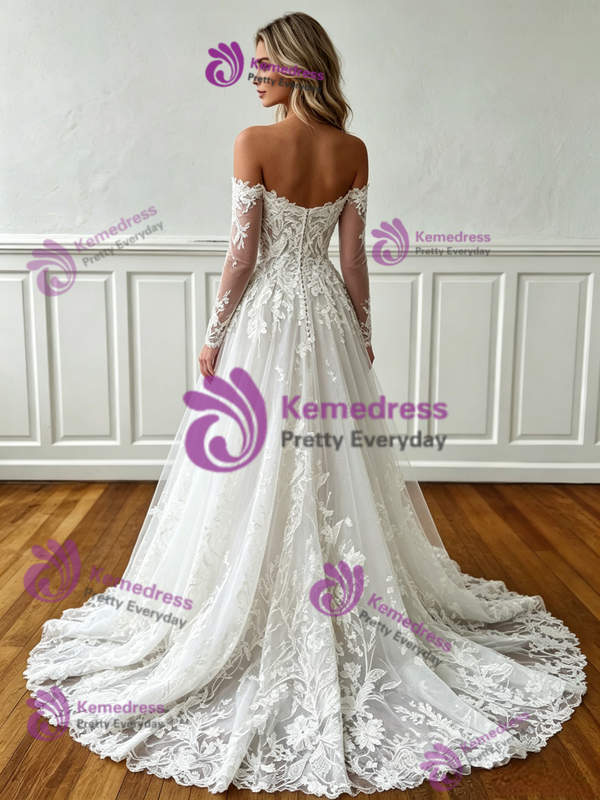 White Tulle Appliques Long Sleeve Wedding Dress