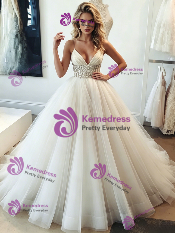 White Tulle V-neck Spaghetti Straps Beading Wedding Dress
