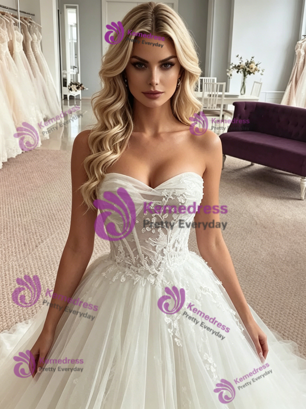 Sexy White Tulle Strapless Appliques Wedding Dress