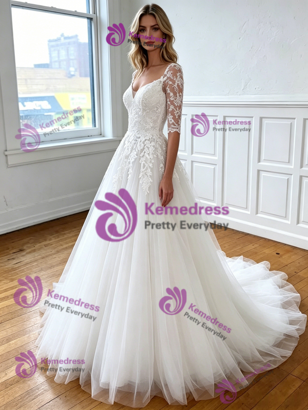 Tulle Lace Appliques Backless Short Sleeve Wedding Dress