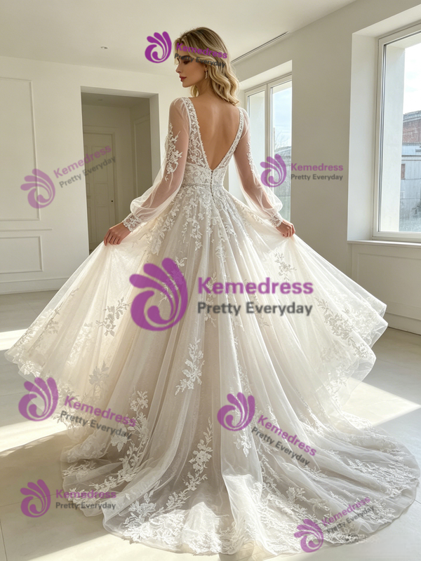 A-Line White Tulle Appliques Long Sleeve Wedding Dress