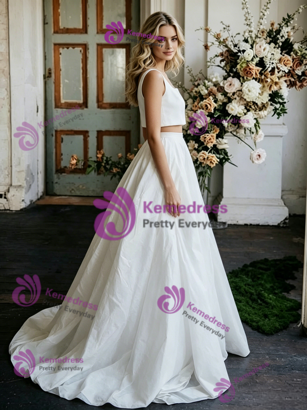 White Satin Straps Sleeveless Wedding Dress