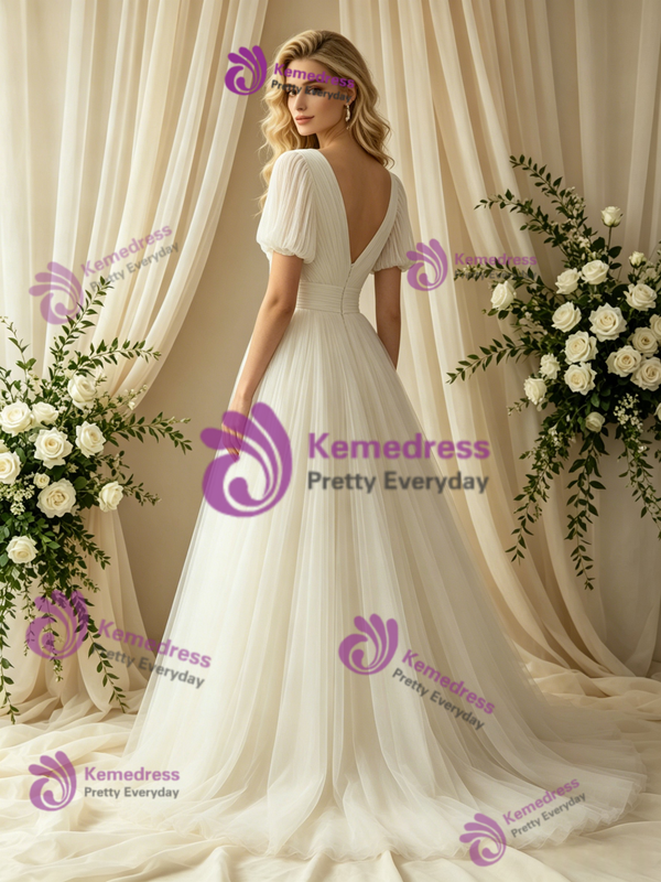 Simple Ivory Tulle V-Neck Puff Sleeve Wedding Dress