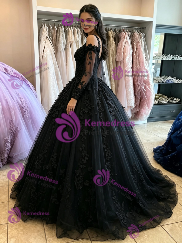 Black Tulle Straps Appliques Quinceanera Dress