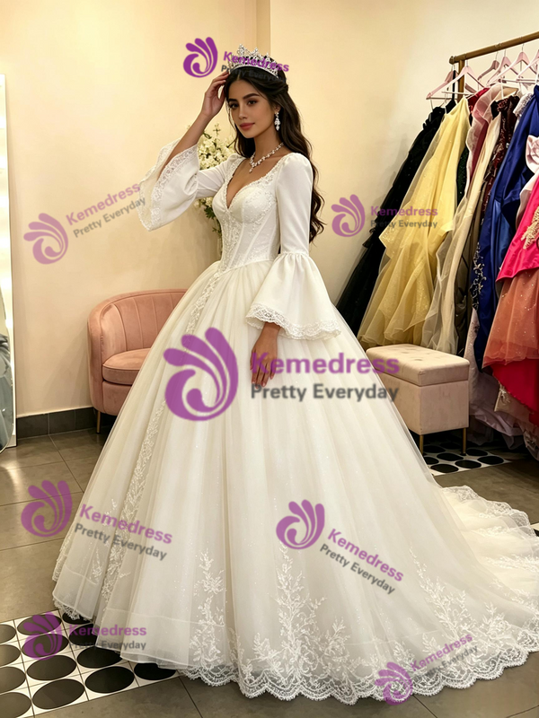 White Tulle Long Sleeve Appliques Quinceanera Dress