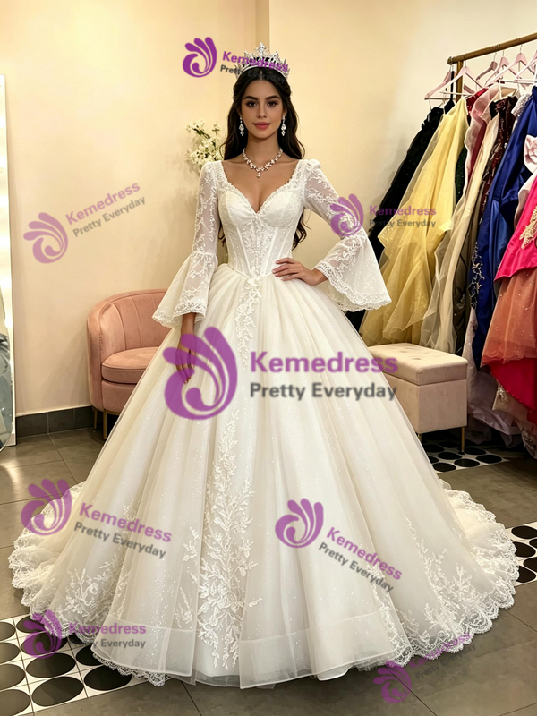 White Tulle Long Sleeve Appliques Quinceanera Dress