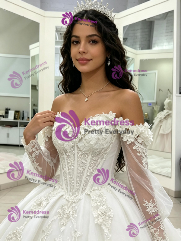 White Tulle Long Sleeve Appliques Quinceanera Dress