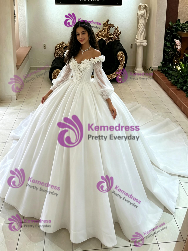 White Tulle Long Sleeve Appliques Quinceanera Dress