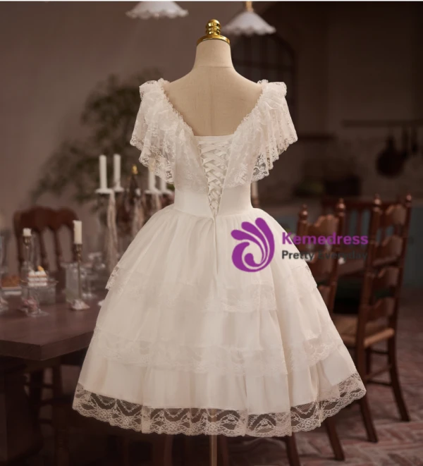 Vintage White Lace Tiers Homecoming Dress