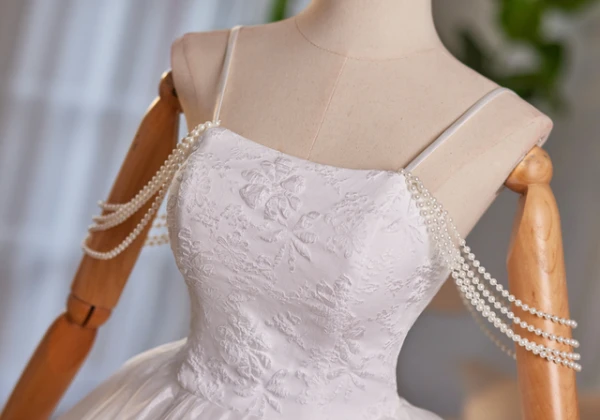 White Tulle Straps Pearls Homecoming Dress