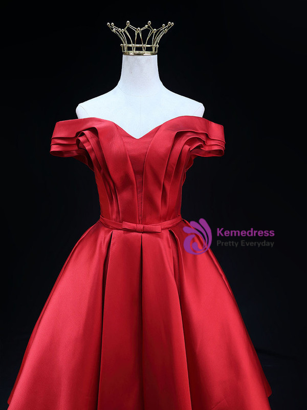 Burgundy Satin Pleats Homecoming Dress