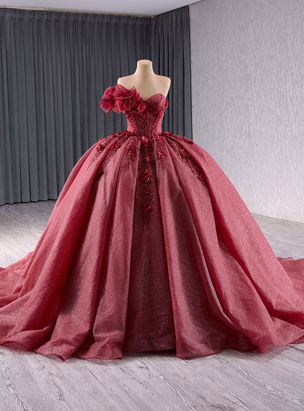 Burgundy Ball Gown Tulle Strapless Appliques Beading Prom Dress
