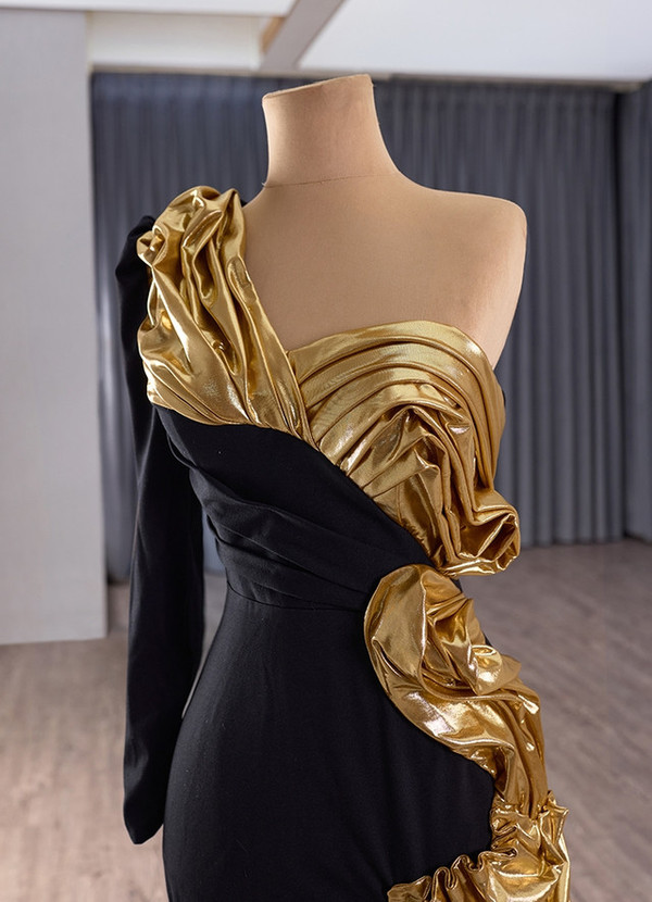 Black Mermaid One Shoulder Long Sleeve Pleats Prom Dress